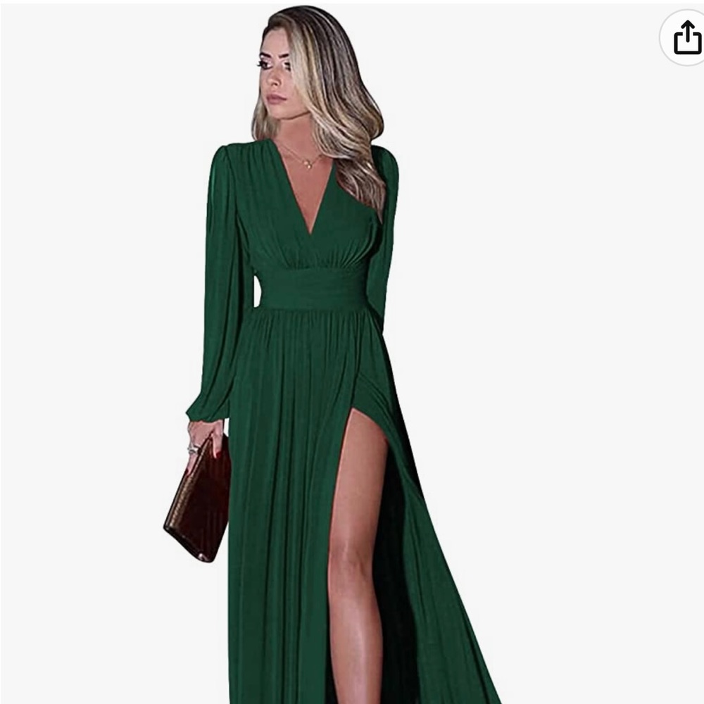 Emerald Green chiffon prom/bridesmaid dress size 8